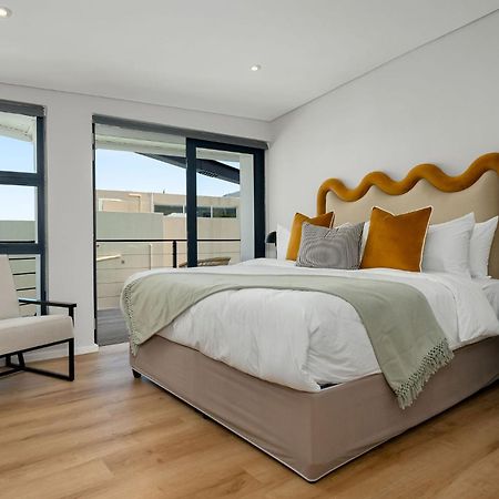 Neighbourgood 1St Crescent Camps Bay Hotel Cidade Do Cabo Exterior foto