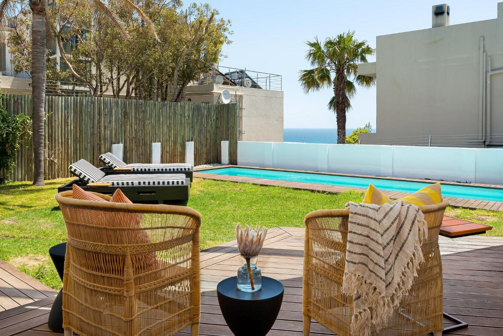 Neighbourgood 1St Crescent Camps Bay Hotel Cidade Do Cabo Exterior foto