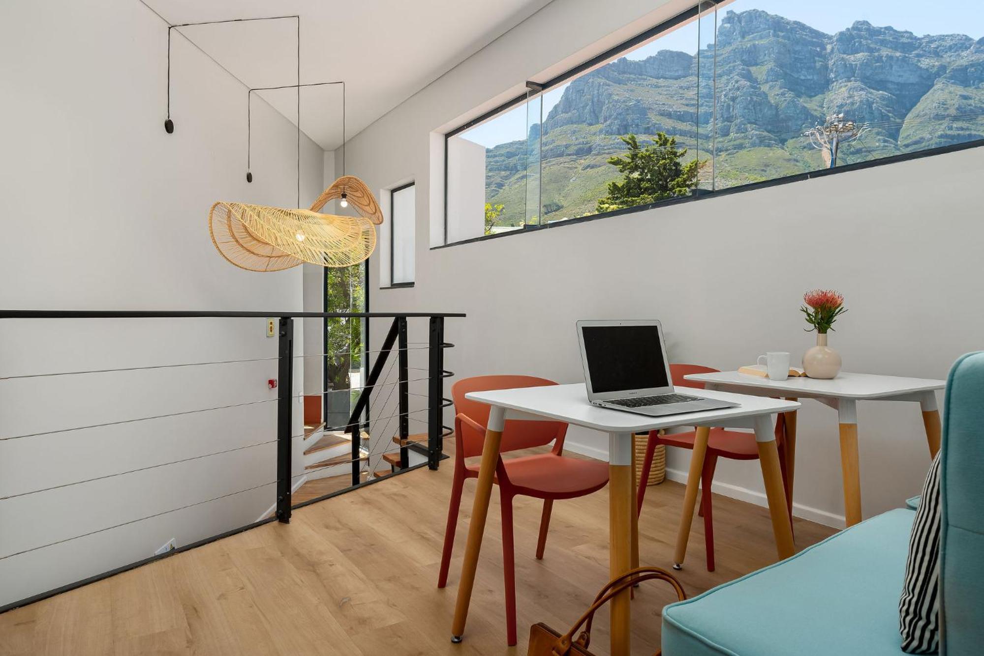 Neighbourgood 1St Crescent Camps Bay Hotel Cidade Do Cabo Exterior foto