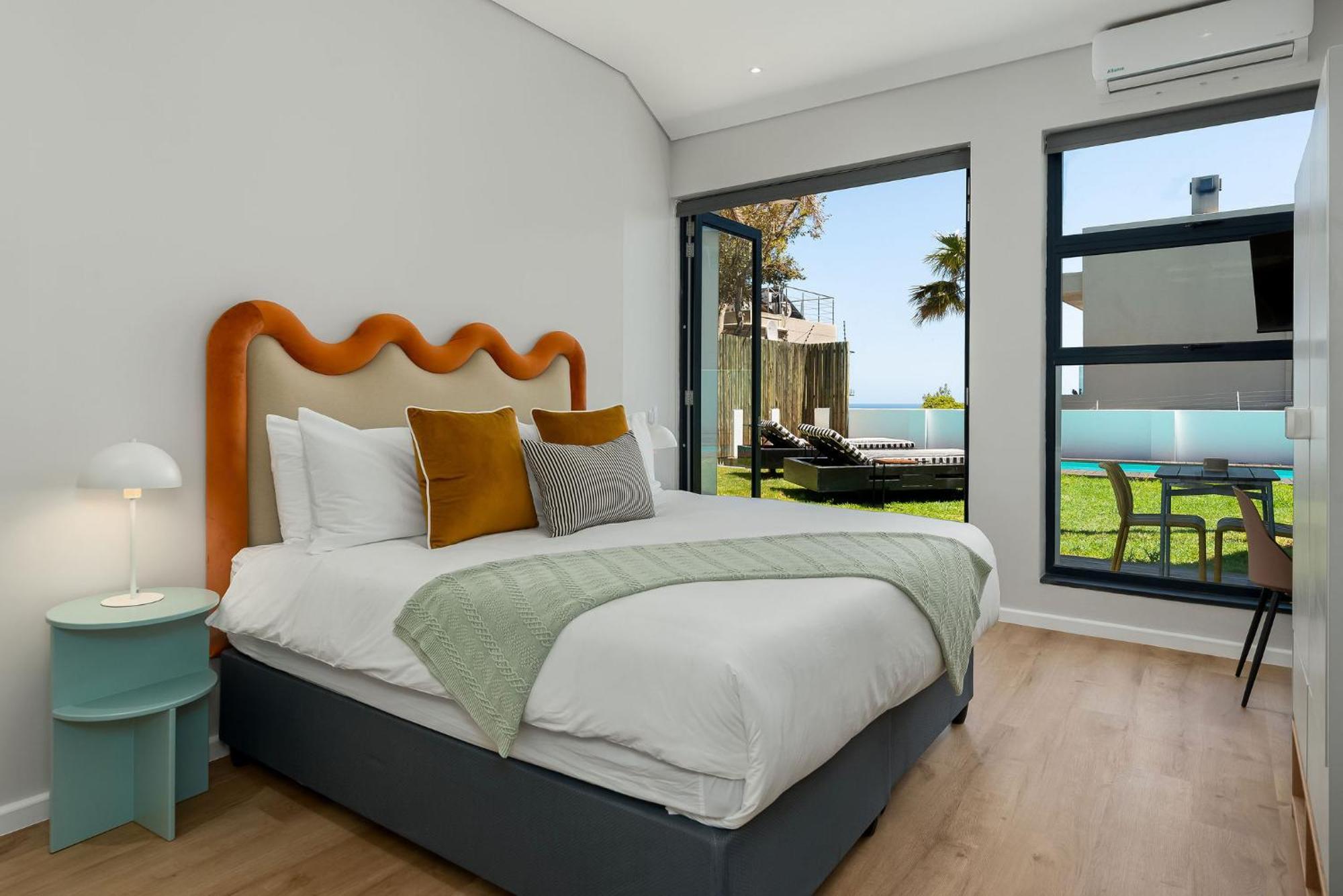 Neighbourgood 1St Crescent Camps Bay Hotel Cidade Do Cabo Exterior foto